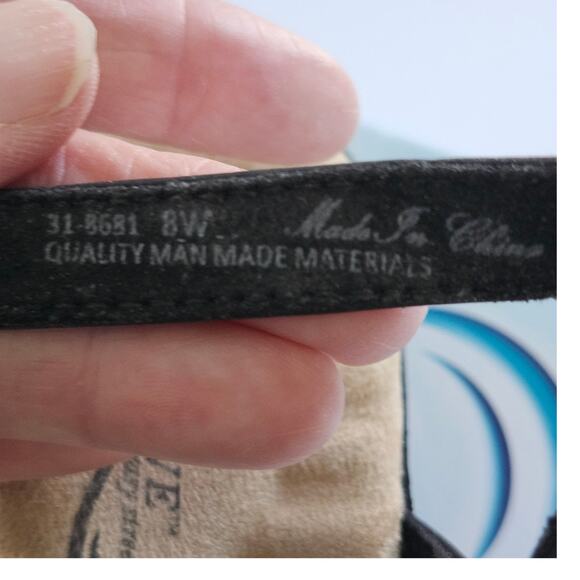 Comfort Wave by Easy Street Black Sandals Size 8Wide NWOT - Picture 5 of 6